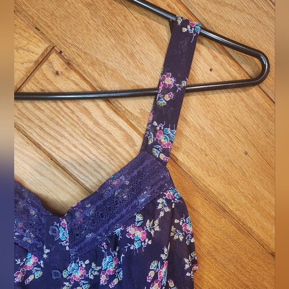 Kina purple floral sheer extra small lace top button down blouson tank top - Picture 5 of 10